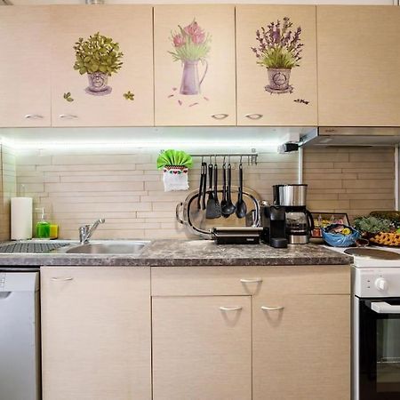 Athens Paradise Cozy 53 Sqm Apartament Near To Metro Exterior photo
