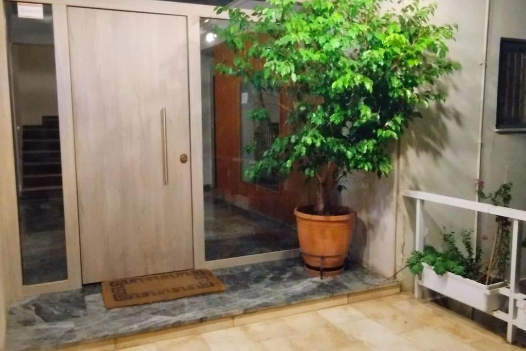 Athens Paradise Cozy 53 Sqm Apartament Near To Metro Exterior photo