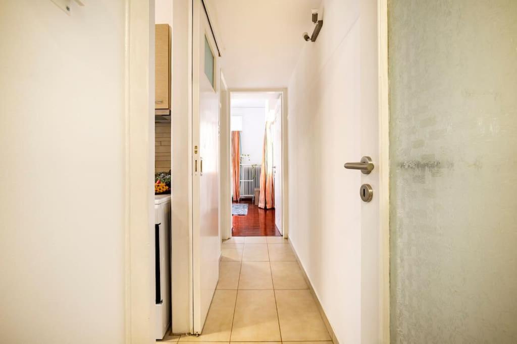 Athens Paradise Cozy 53 Sqm Apartament Near To Metro Exterior photo